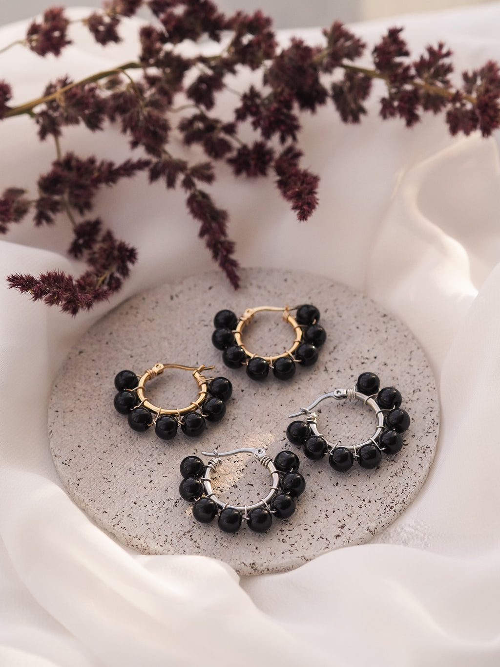 Säde-korvikset · Erikoisvärit